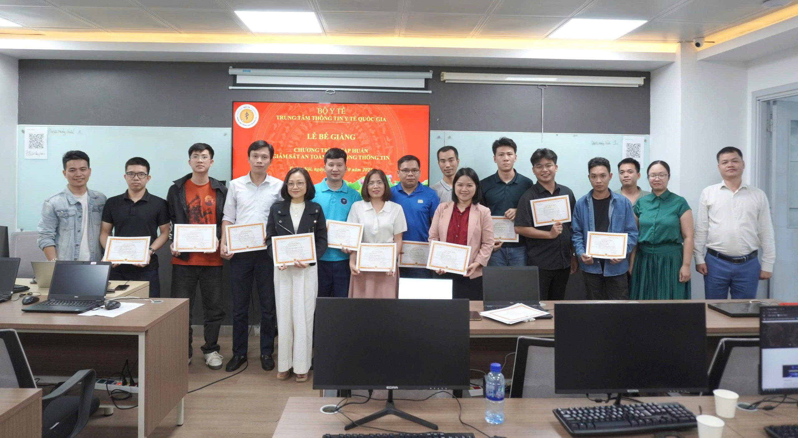 Nâng cao năng lực giám sát an toàn thông tin: Kiện toàn nền tảng số trong y tế phục vụ chăm sóc nhân dân