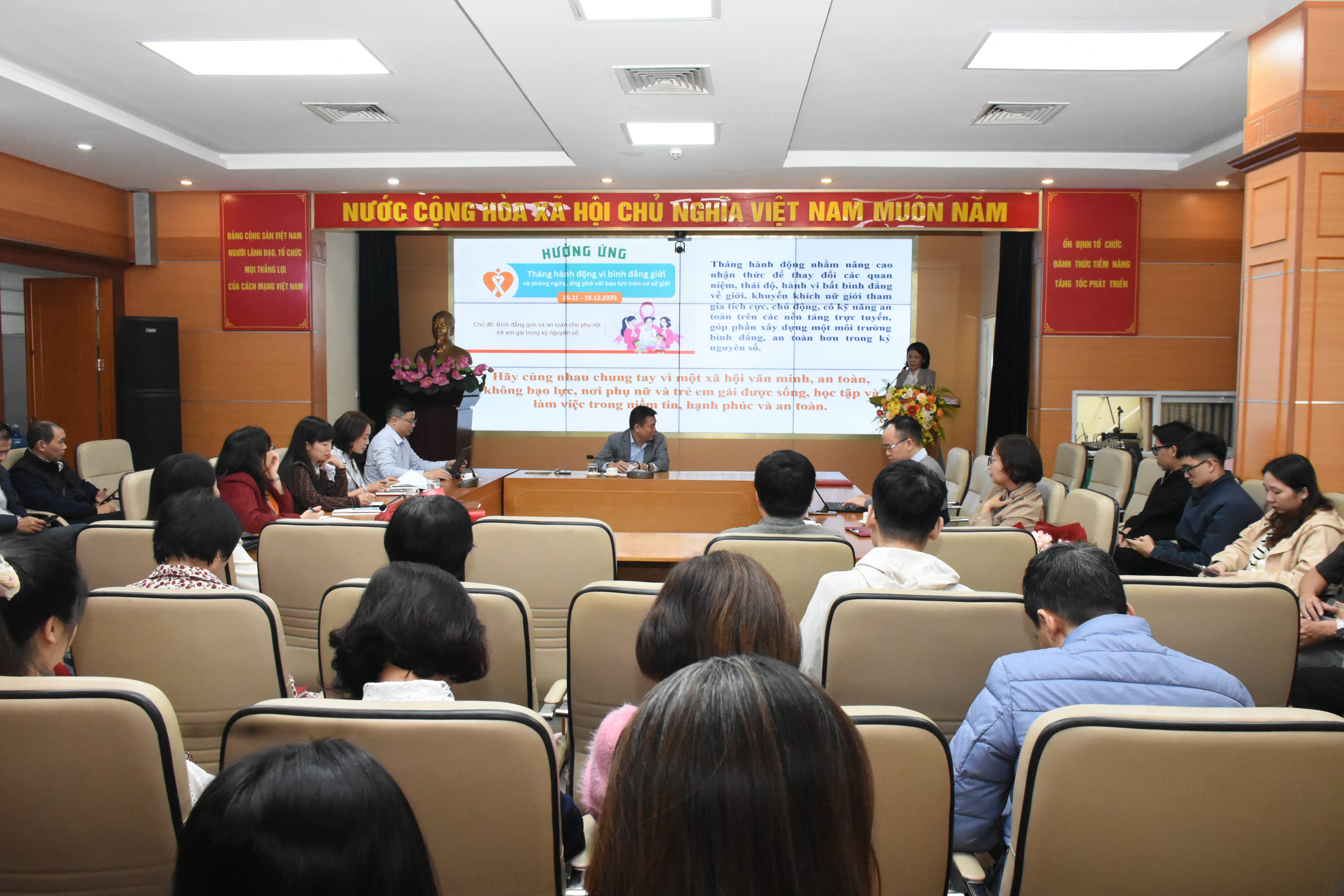 Trung tâm Thông tin Y tế Quốc gia triển khai Tháng hành động vì bình đẳng giới và phòng, chống bạo lực trên cơ sở giới năm 2025