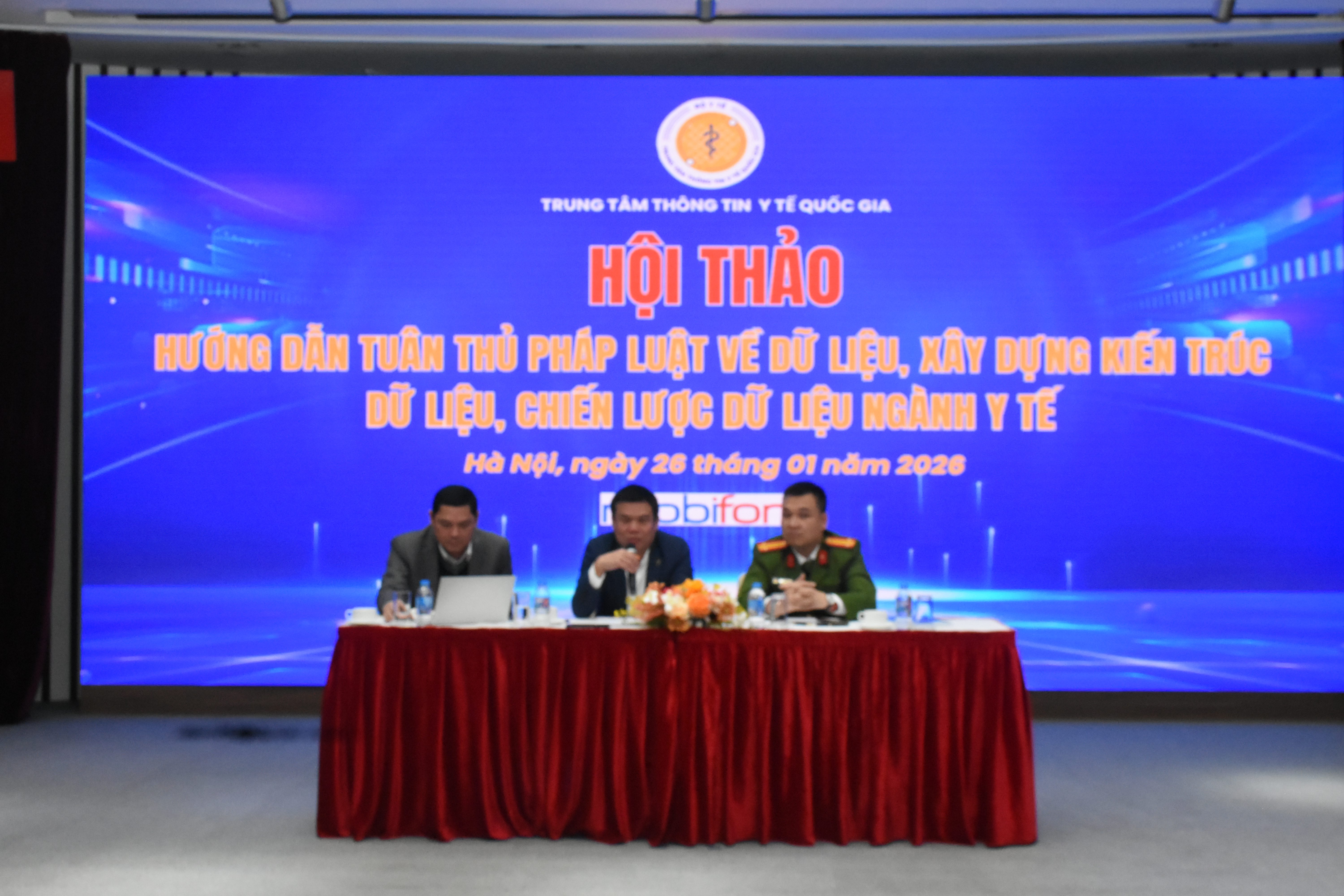 Hội thảo “Hướng dẫn tuân thủ pháp luật về dữ liệu, xây dựng kiến trúc dữ liệu, chiến lược dữ liệu ngành y tế”